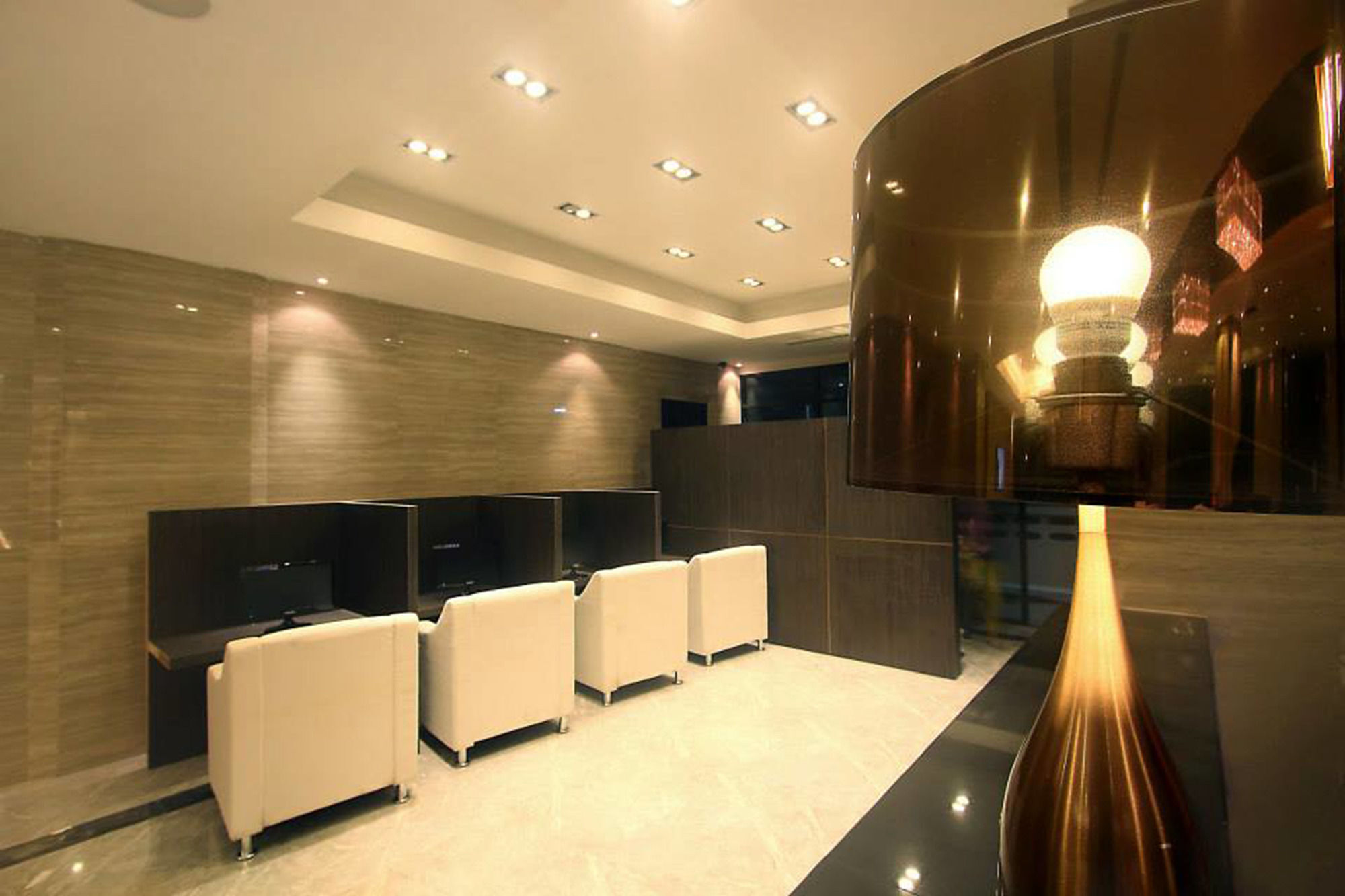 Avana Laemchabang Hotel Sziracsa Kültér fotó