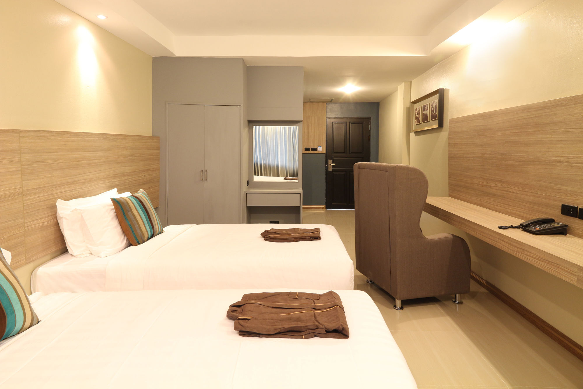 Avana Laemchabang Hotel Sziracsa Kültér fotó